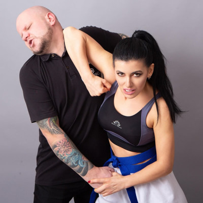 Selbstverteidigung für Frauen